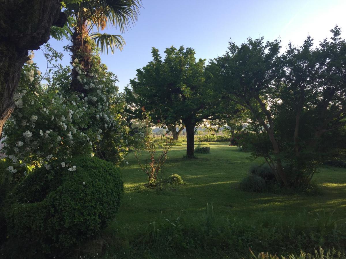 Damechouette Bed & Breakfast Pujols  ภายนอก รูปภาพ