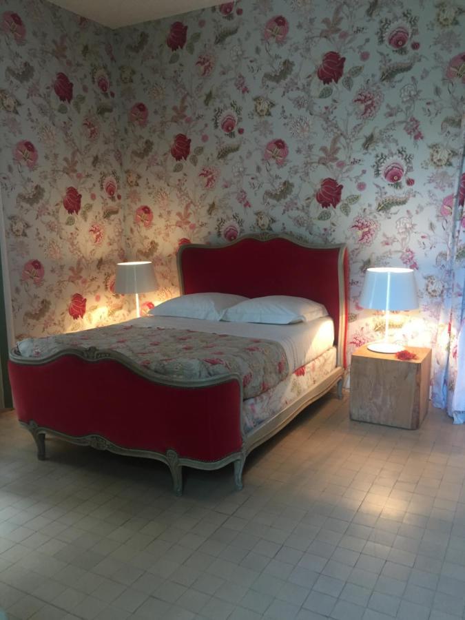 Damechouette Bed & Breakfast Pujols  ภายนอก รูปภาพ