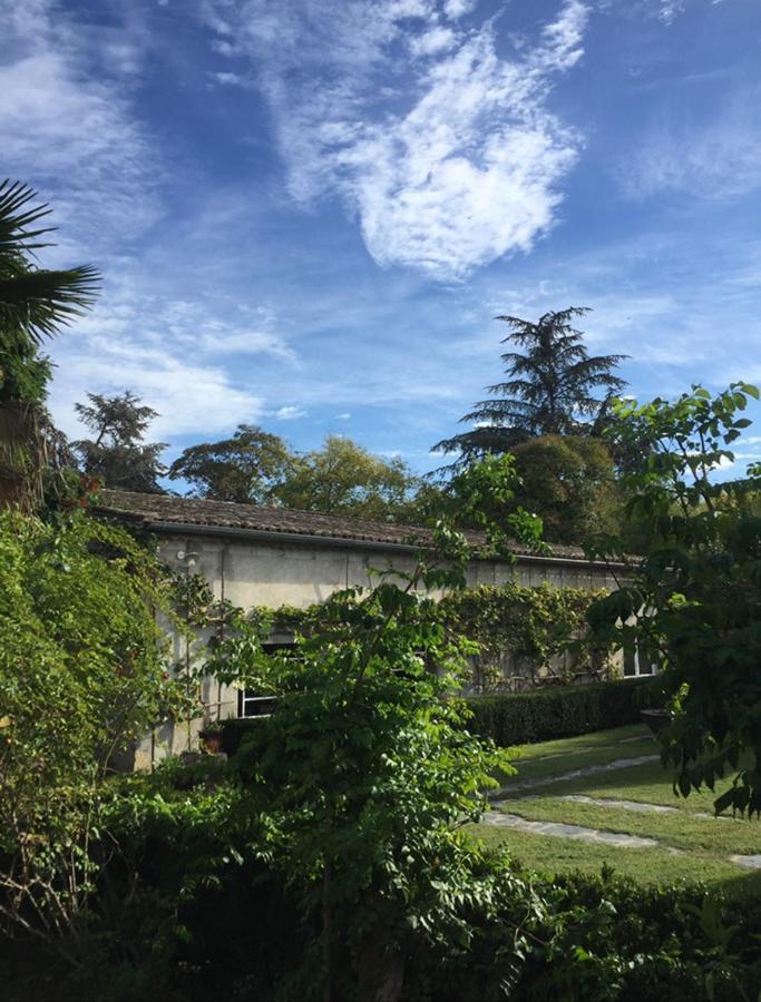 Damechouette Bed & Breakfast Pujols  ภายนอก รูปภาพ